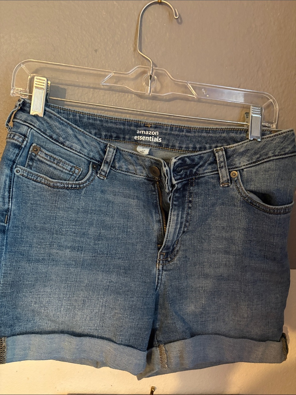 Amazon Essentials Women's Blue Boyfriend Denim Shorts